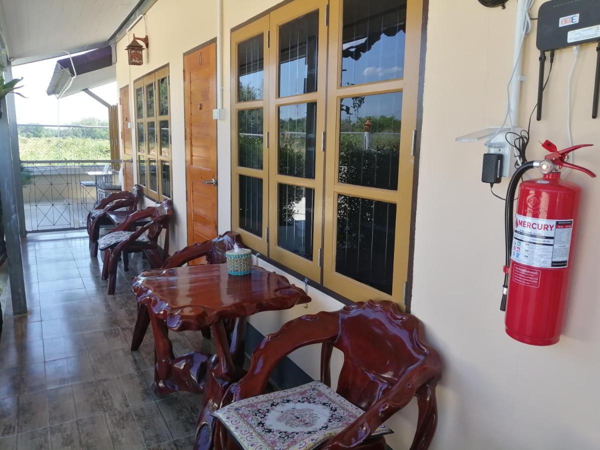 Yotin Guest House Trat Exterior photo